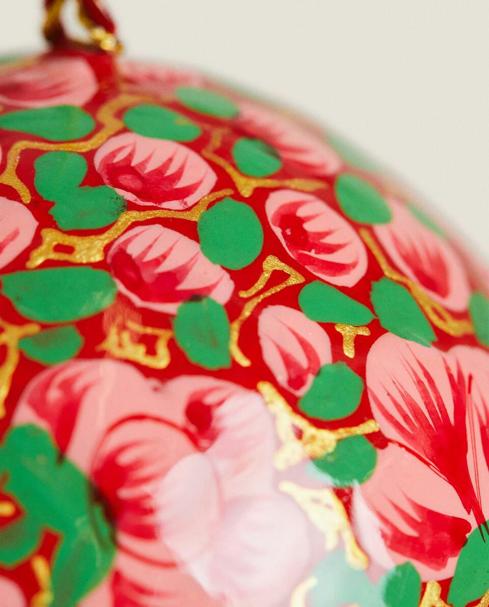 PAINTED CHRISTMAS PAPER BAUBLE DECORATION
