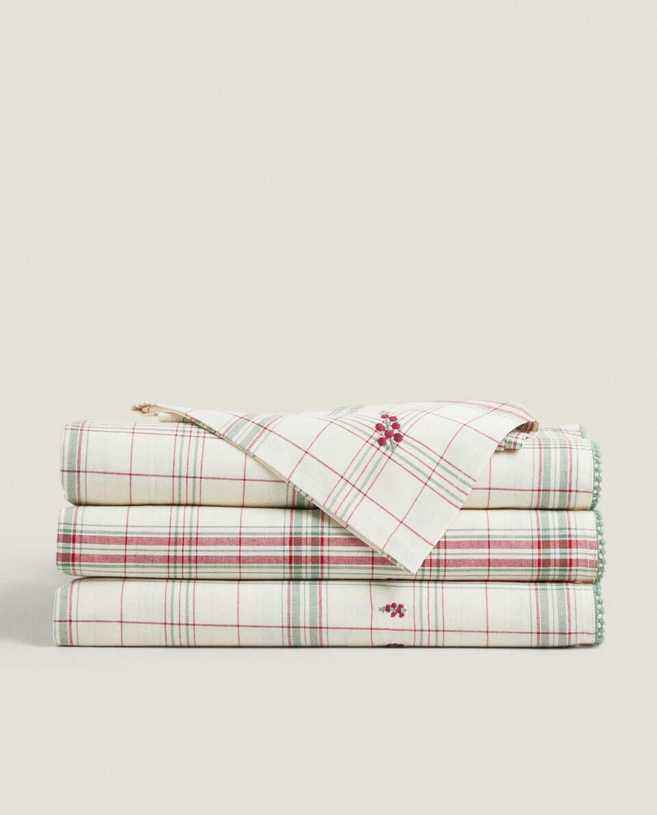 CHECKED COTTON TABLECLOTH WITH CHRISTMAS STRIPES