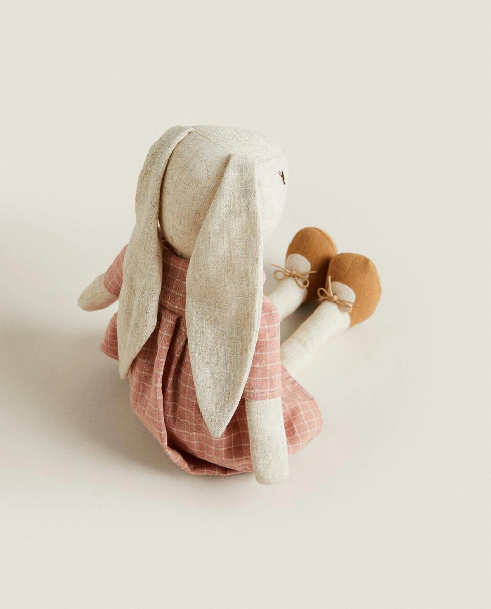 CHILDREN'S BUNNY SOFT TOY