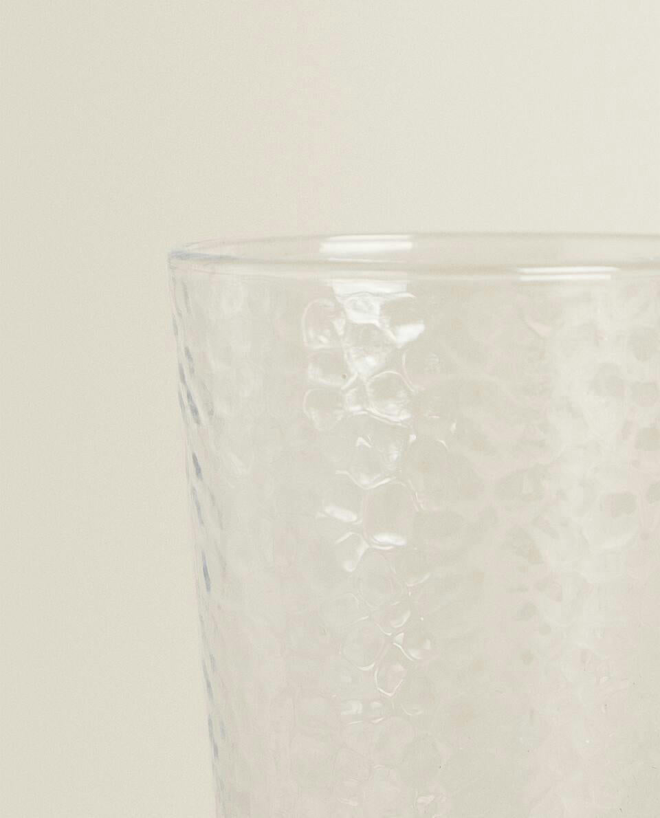 RAISED-DESIGN GLASS SOFT DRINK TUMBLER