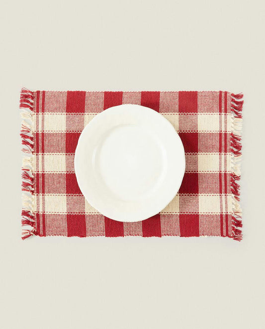 PACK OF CHECK CHRISTMAS PLACEMATS (PACK OF 2)
