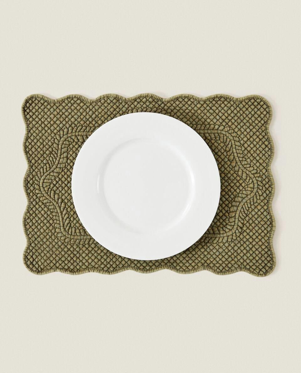 QUILTED PLACEMAT