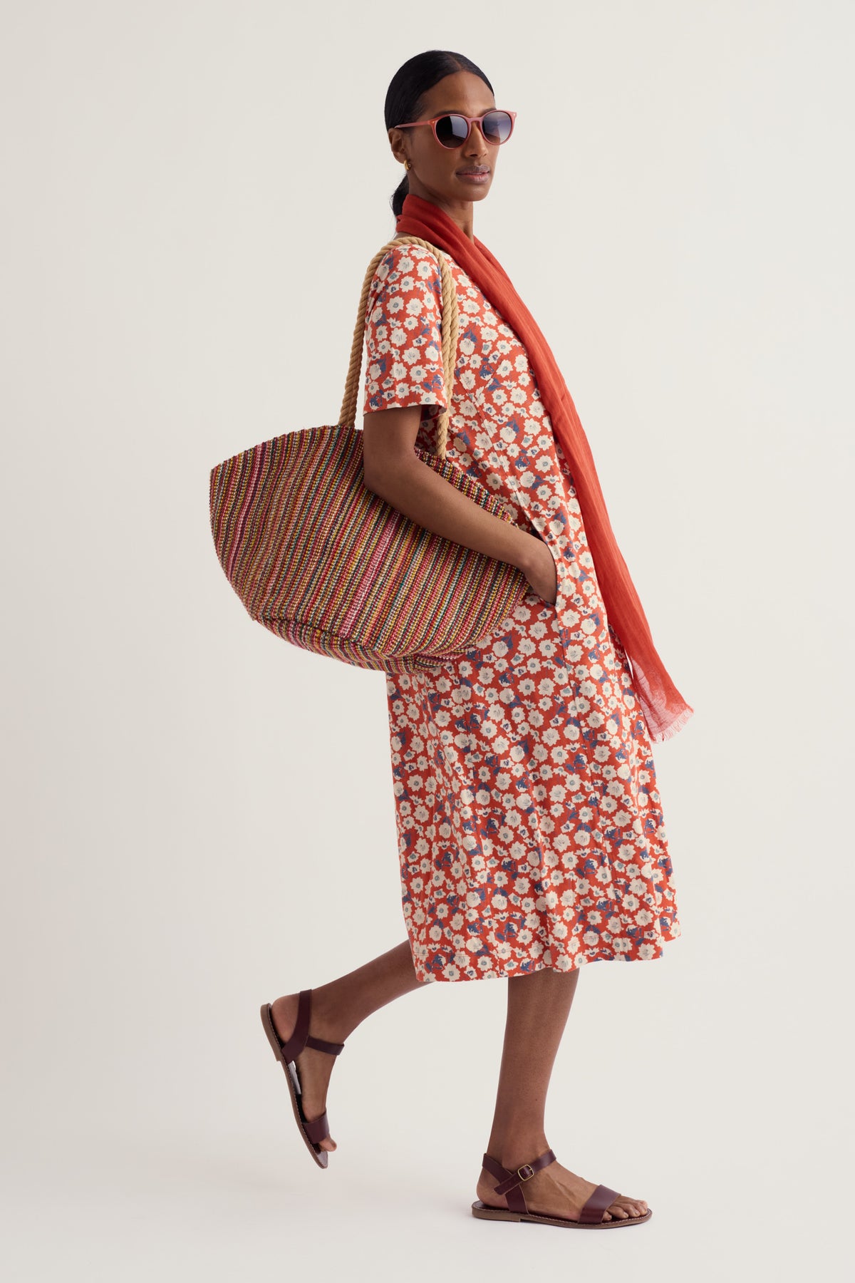 Short-sleeved Pipers Dress