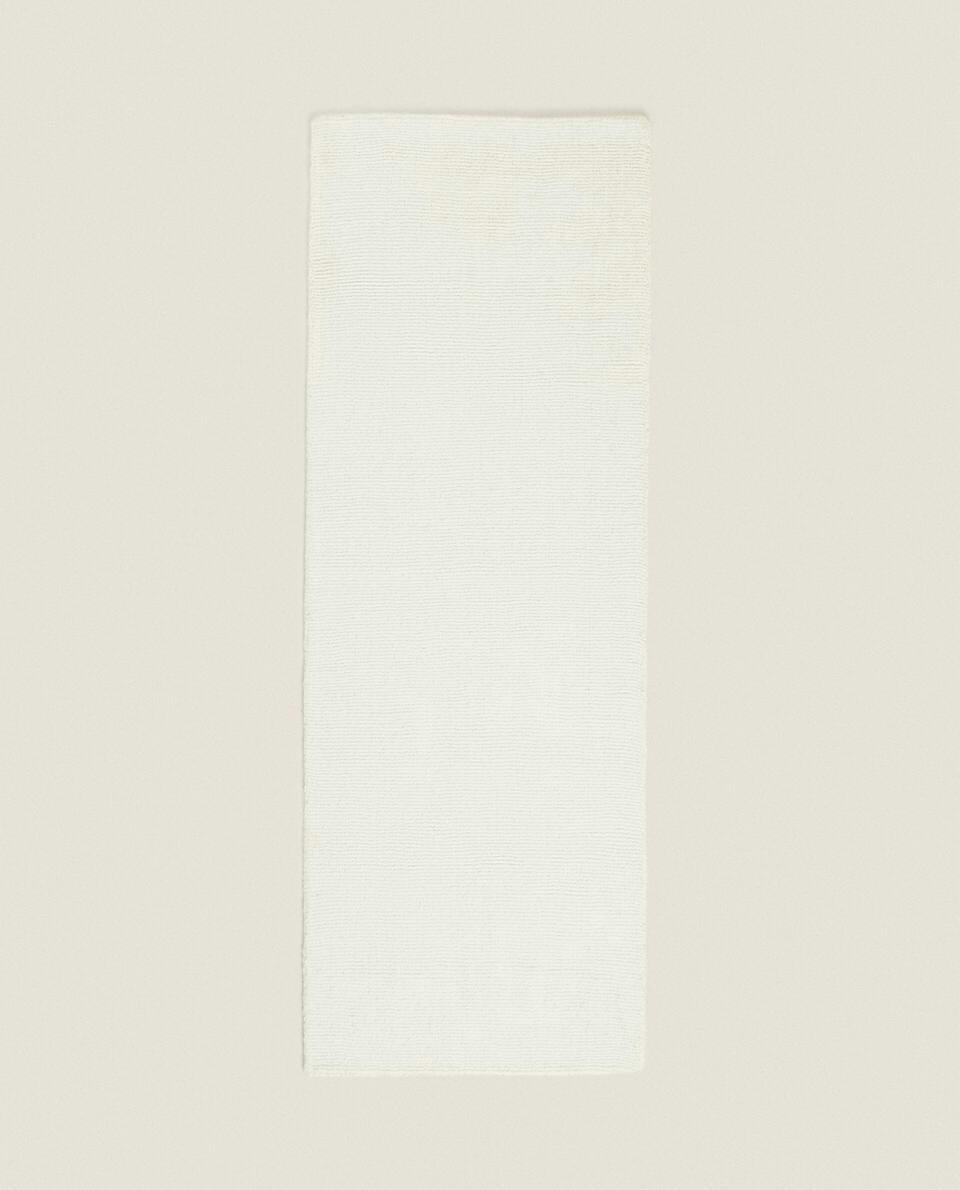 WOOL RUG