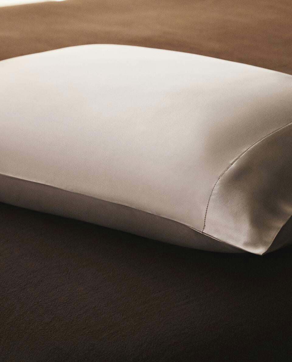 100% MULBERRY SILK PILLOWCASE