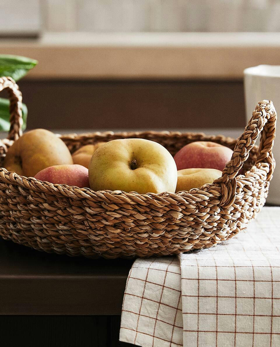 LARGE BASKET WITH HANDLES