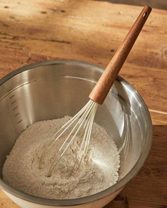 SILICONE AND WOOD WHISK