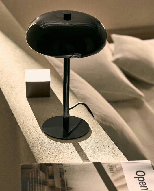 SMALL MONOCHROME LAMP