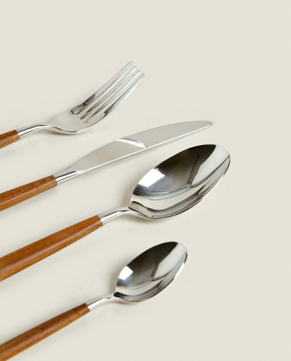 SET OF MAPLE CUTLERY