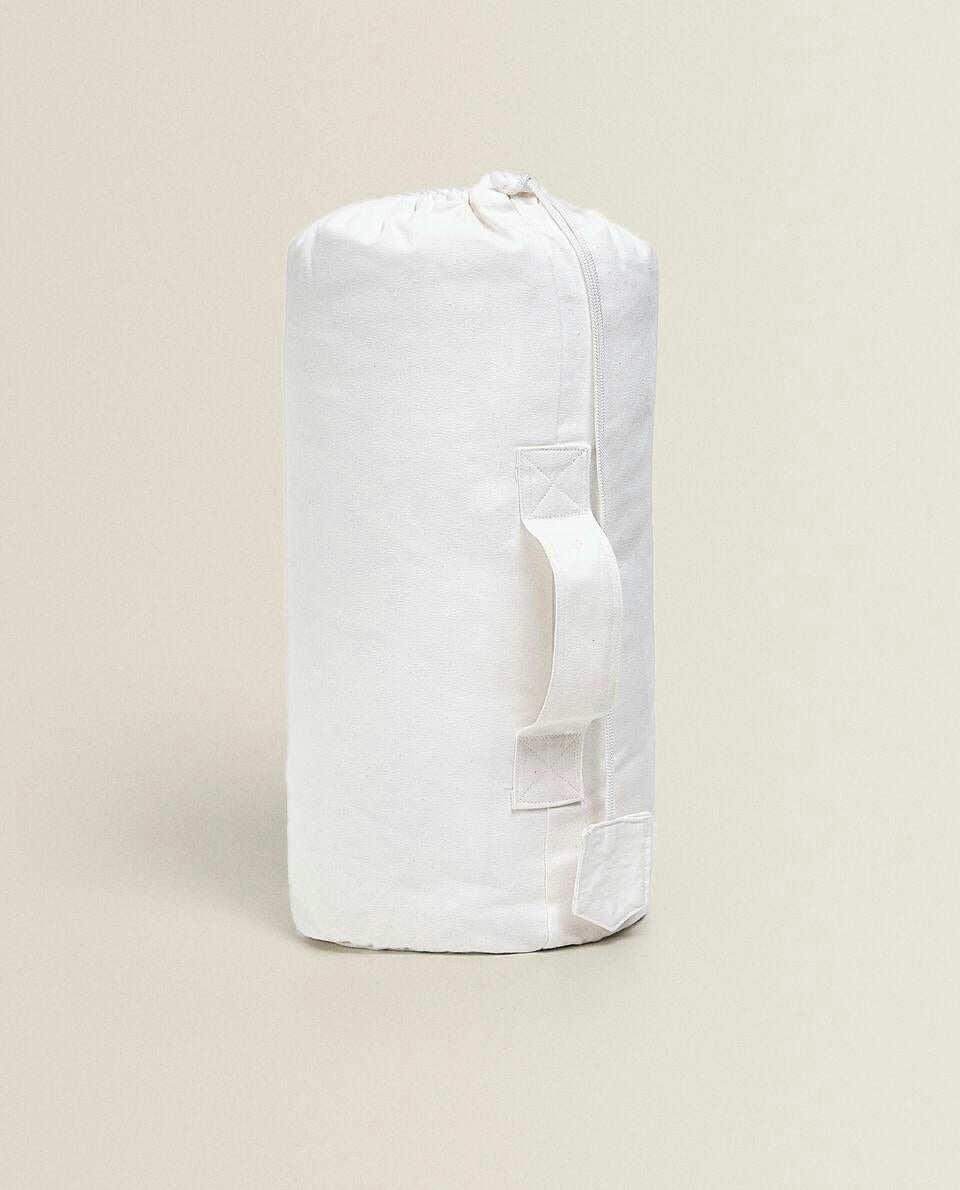 FEATHER PILLOW