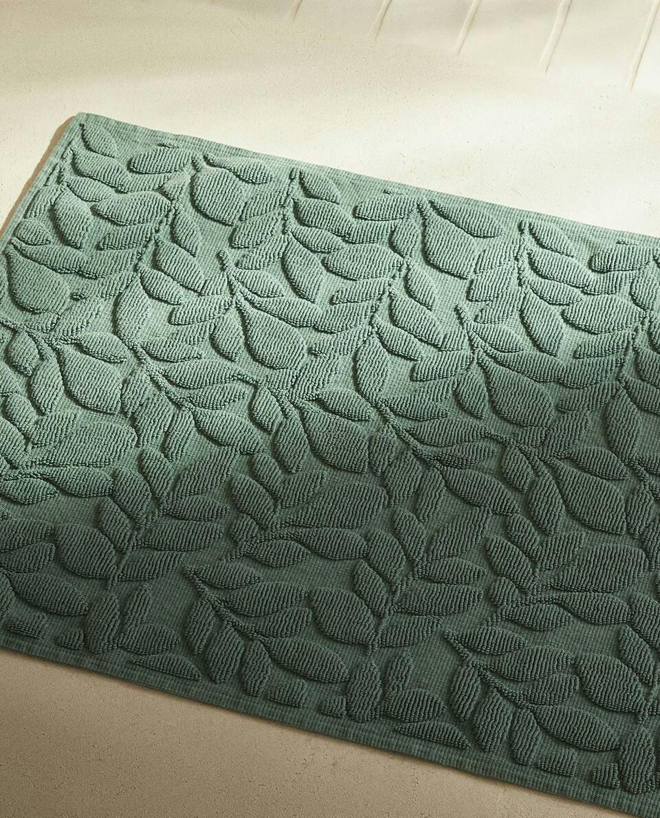 VEGETABLE JACQUARD BATH MAT