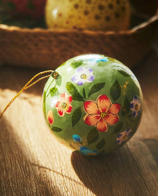 PAINTED CHRISTMAS PAPER BAUBLE DECORATION