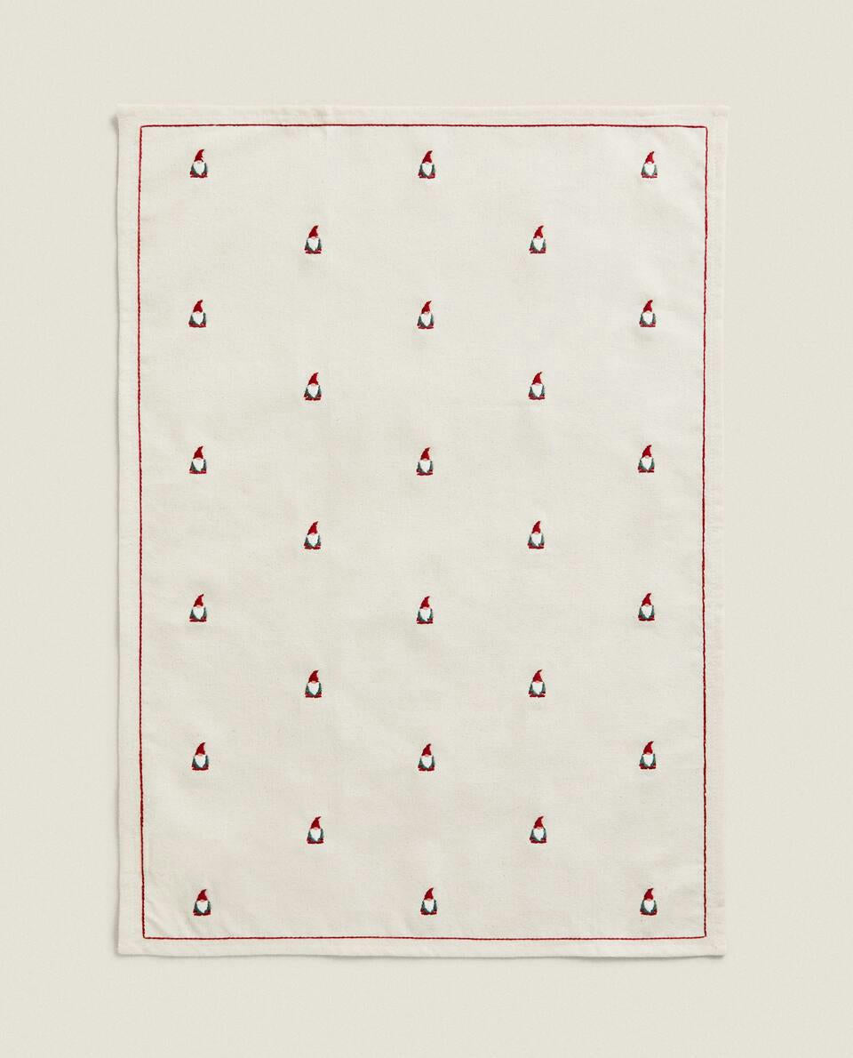 CHRISTMAS GNOME COTTON TEA TOWEL