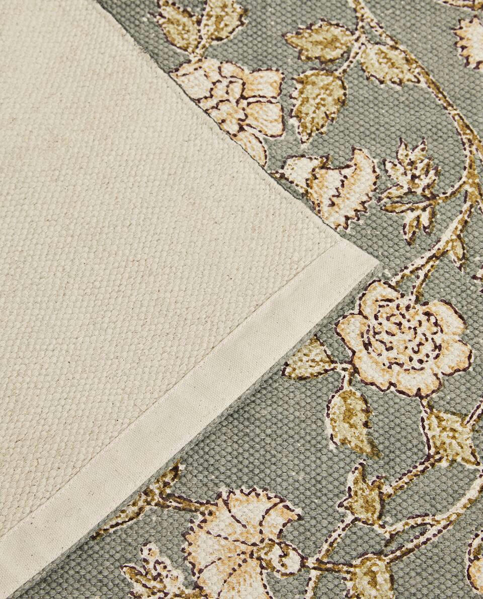 FLORAL PRINT BLOCK RUG