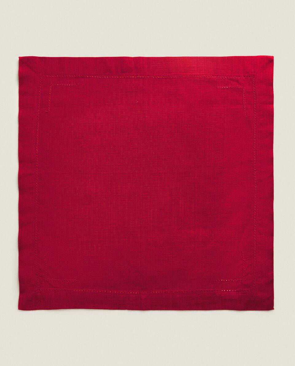 PACK OF HEMSTITCHED CHRISTMAS NAPKINS (PACK OF 2)