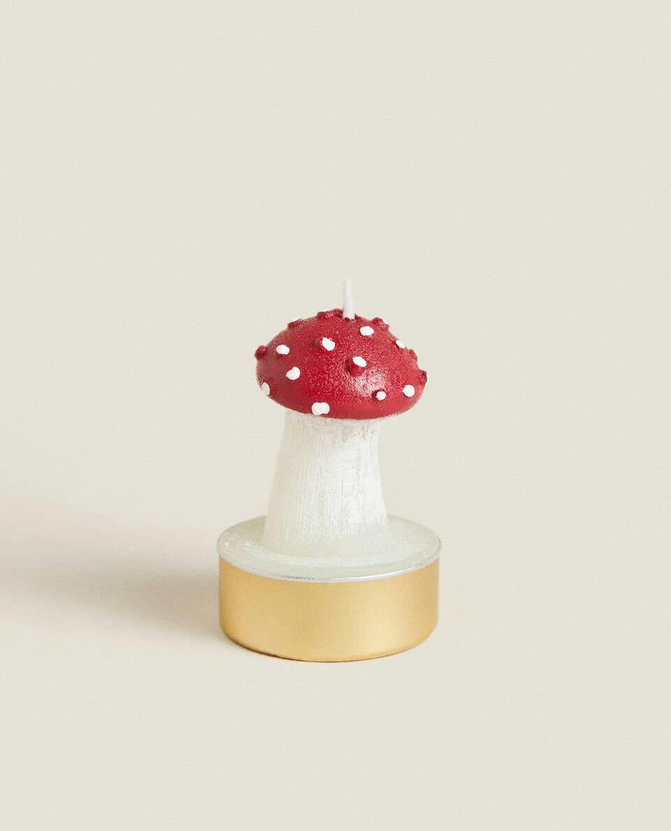 PACK OF CHRISTMAS MUSHROOM CANDLES (PACK OF 6)