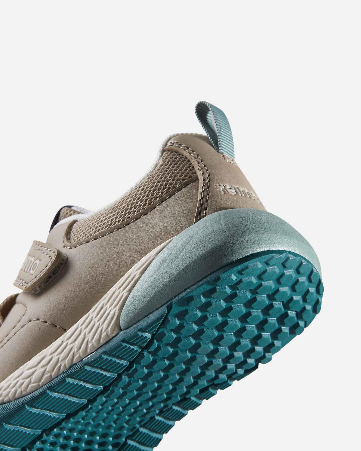 Toddlers' sneakers Kiirus
