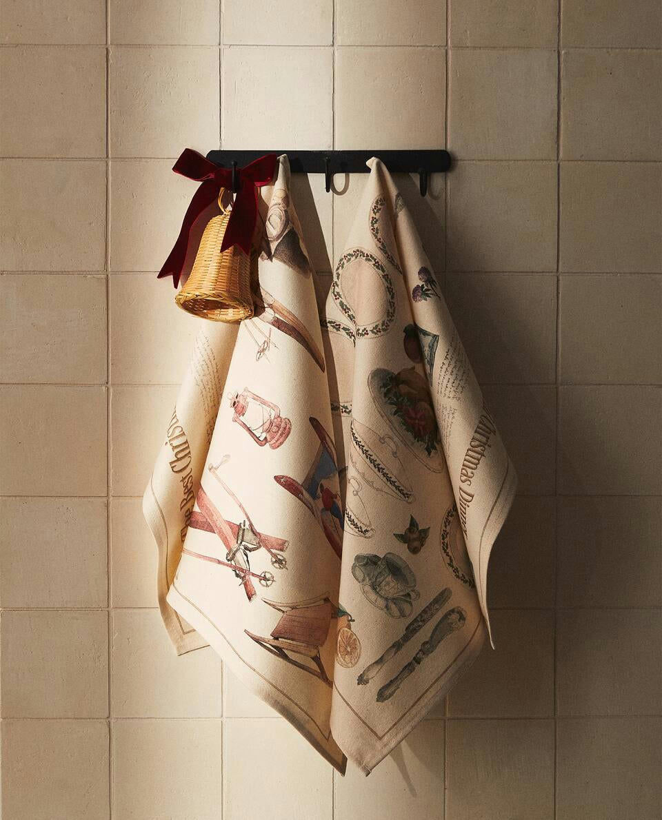 PACK OF COTTON CHRISTMAS DINNER TEA TOWELS (PACK OF 2)