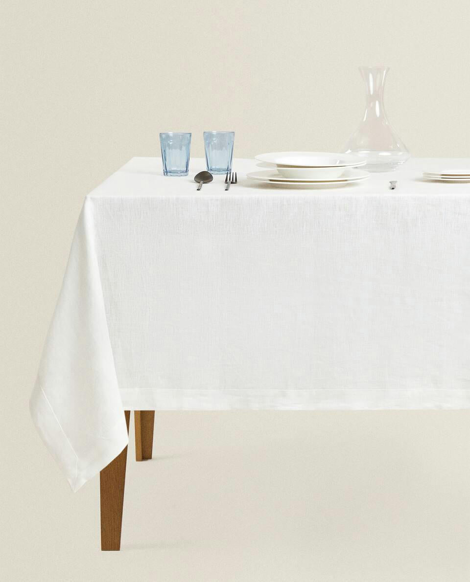 BASIC LINEN TABLECLOTH