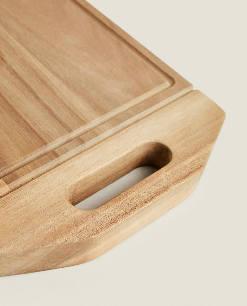 ACACIA CUTTING BOARD