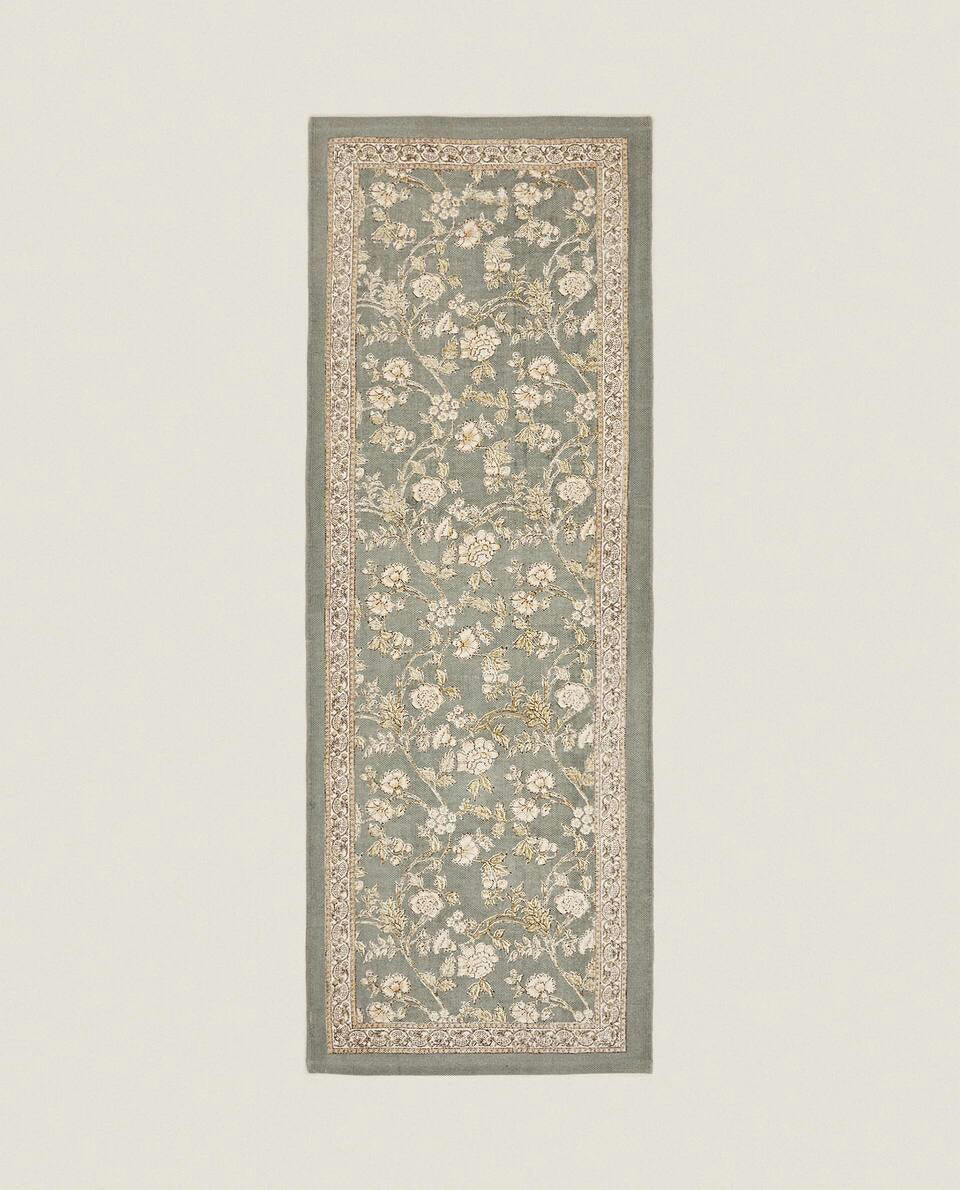 FLORAL PRINT BLOCK RUG