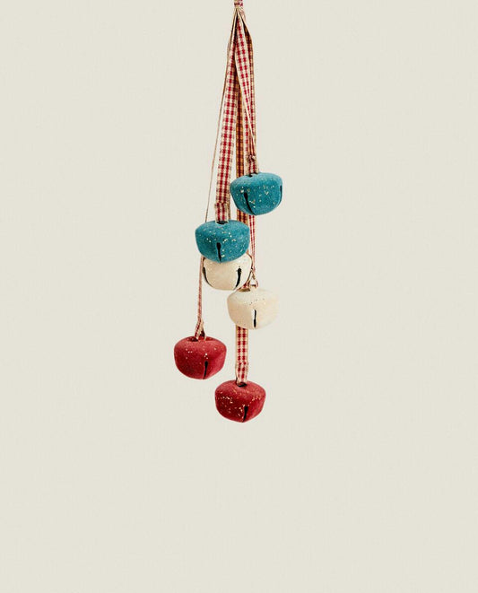 SLEIGH BELL CASCADE CHRISTMAS DECORATION