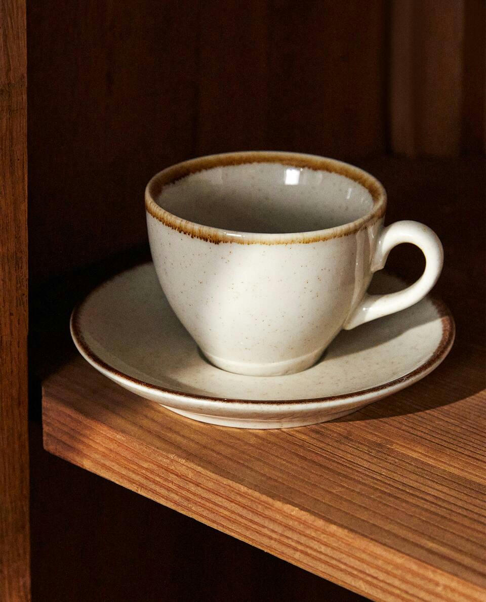 RIM DETAIL TEACUP