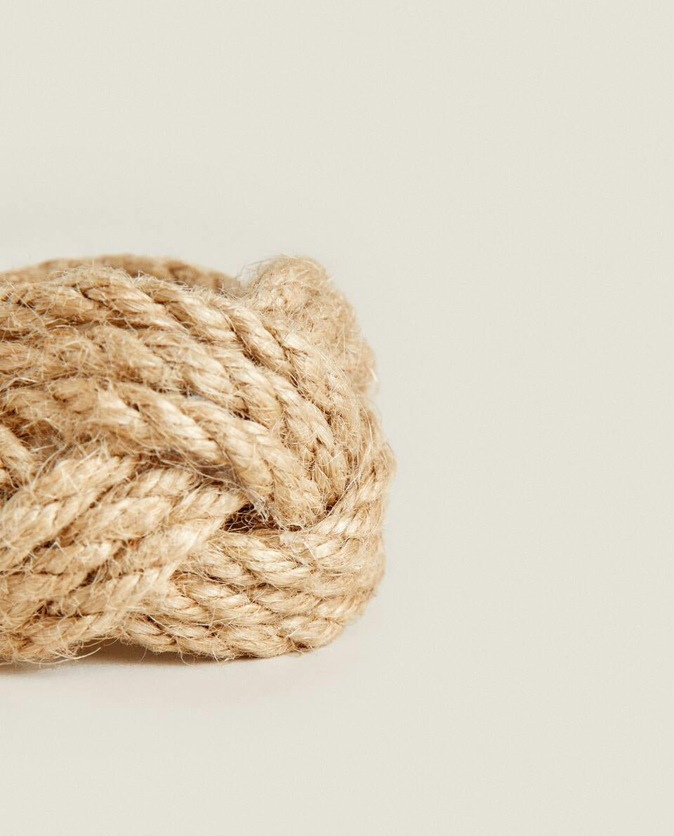 WOVEN NAPKIN HOLDERS (PACK OF 4)