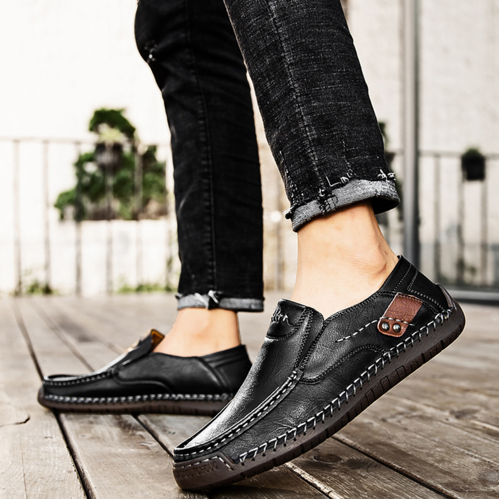 Men's Outdoor Casual Low-Top Slip-On Flat Handmade Leather Shoes
