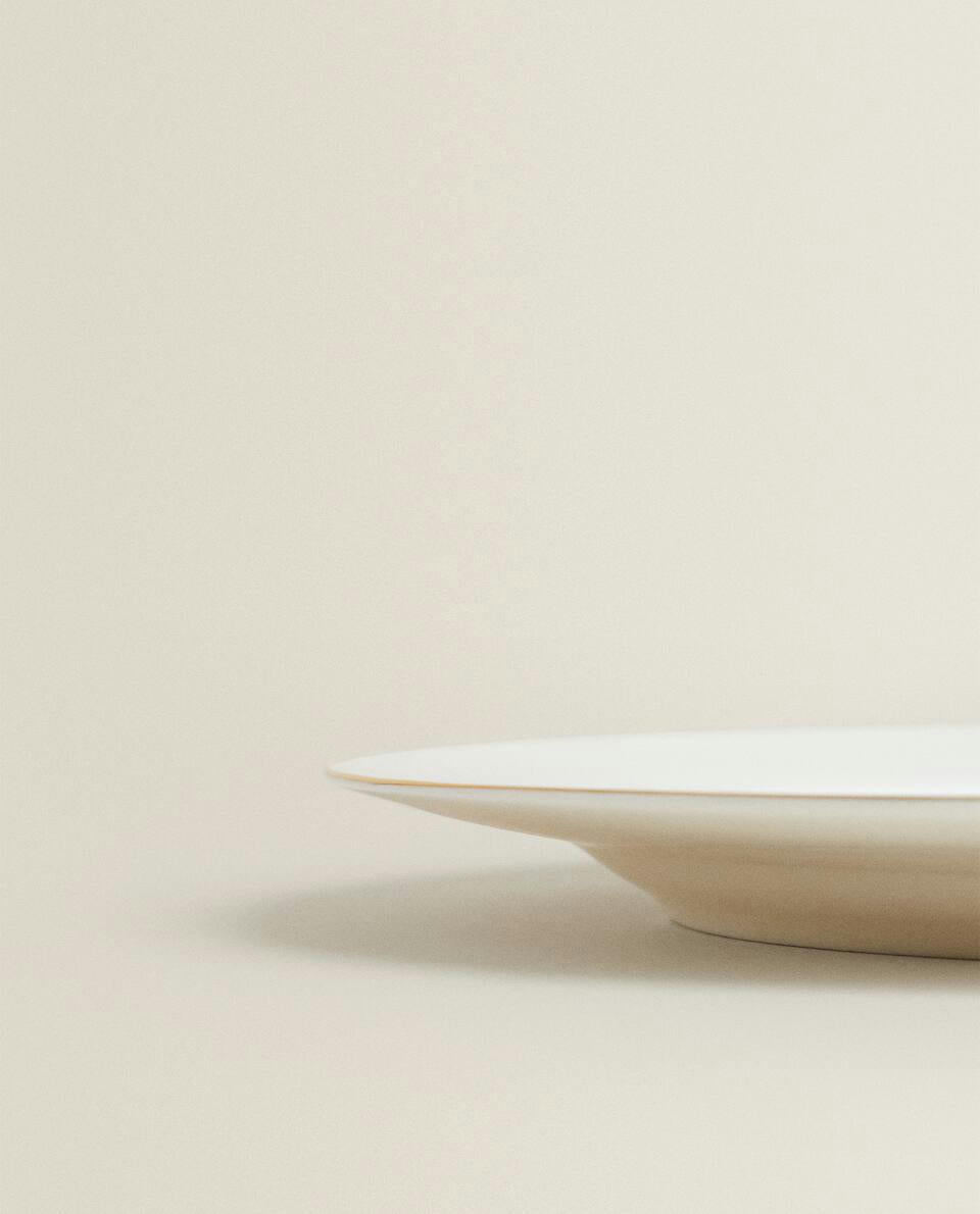 BONE CHINA TABLEWARE WITH GOLDEN RIM