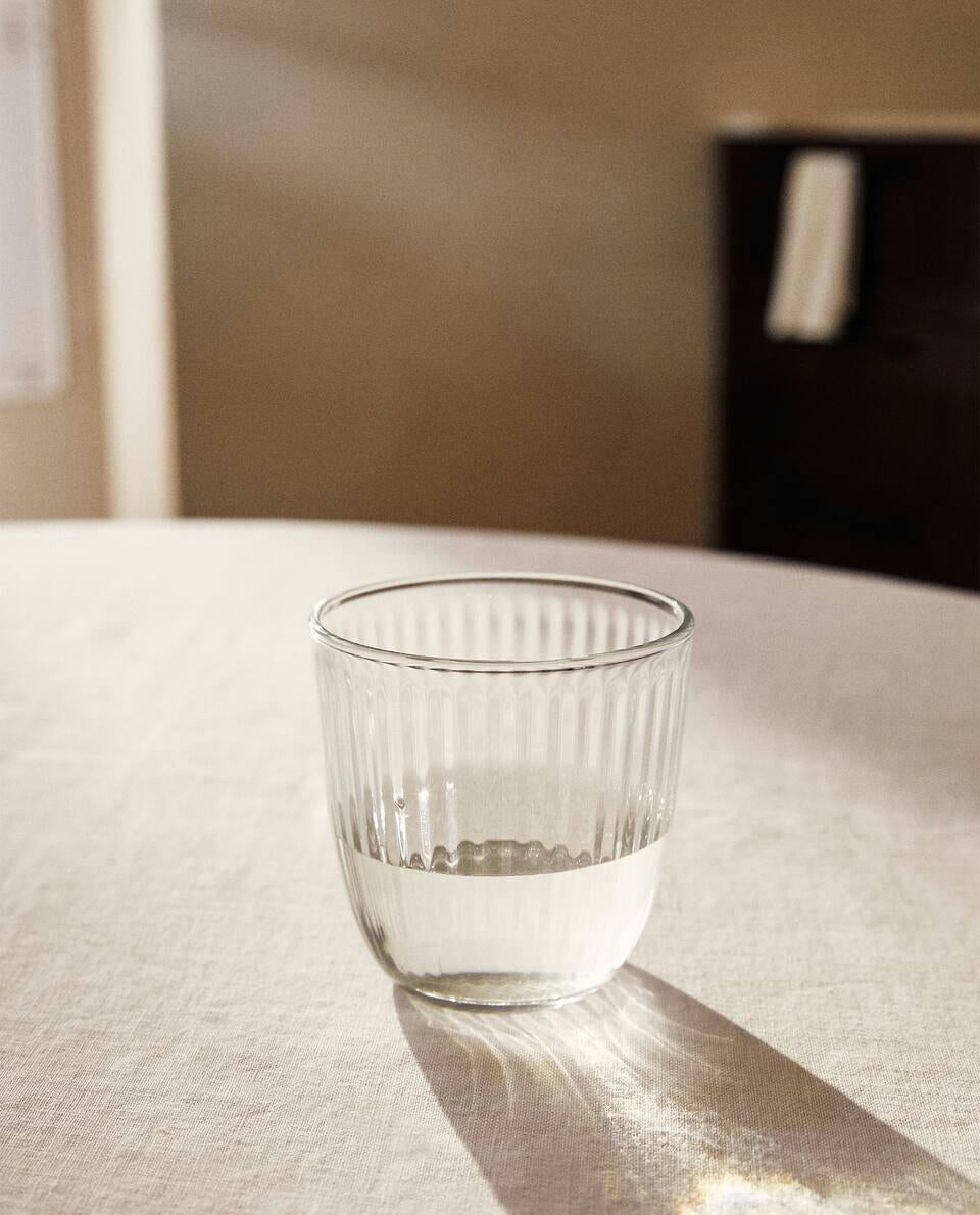LINES DESIGN GLASS TUMBLER