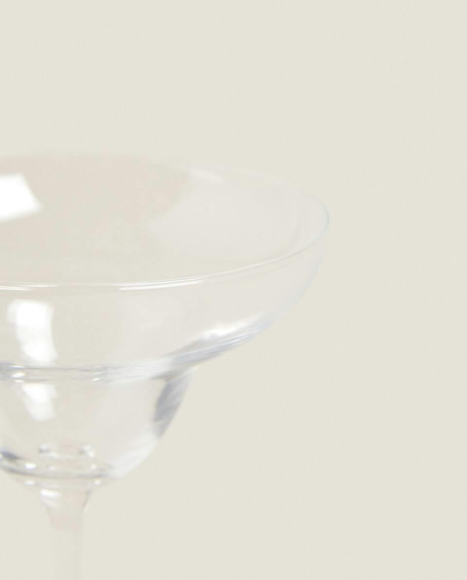 COCKTAIL GLASS
