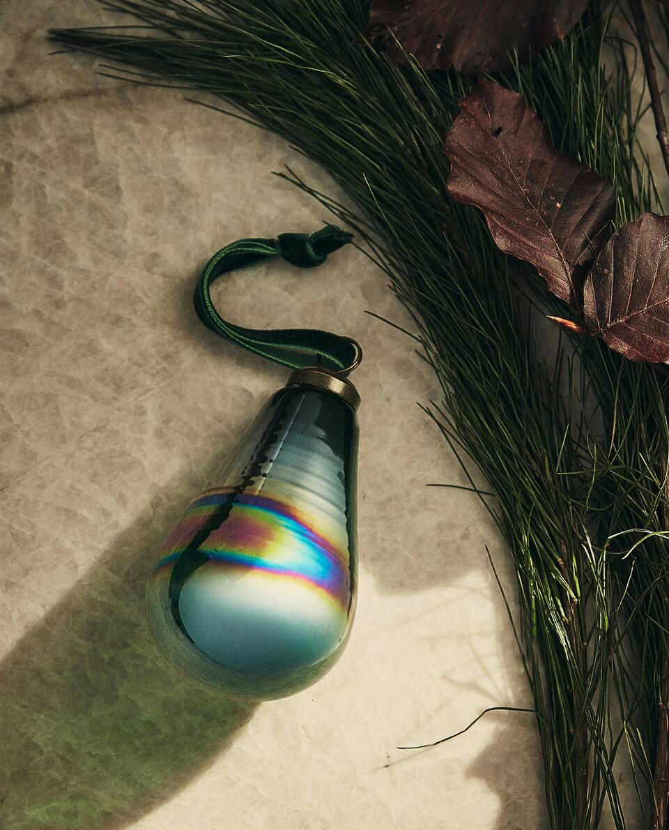 GLASS PEAR CHRISTMAS DECORATION