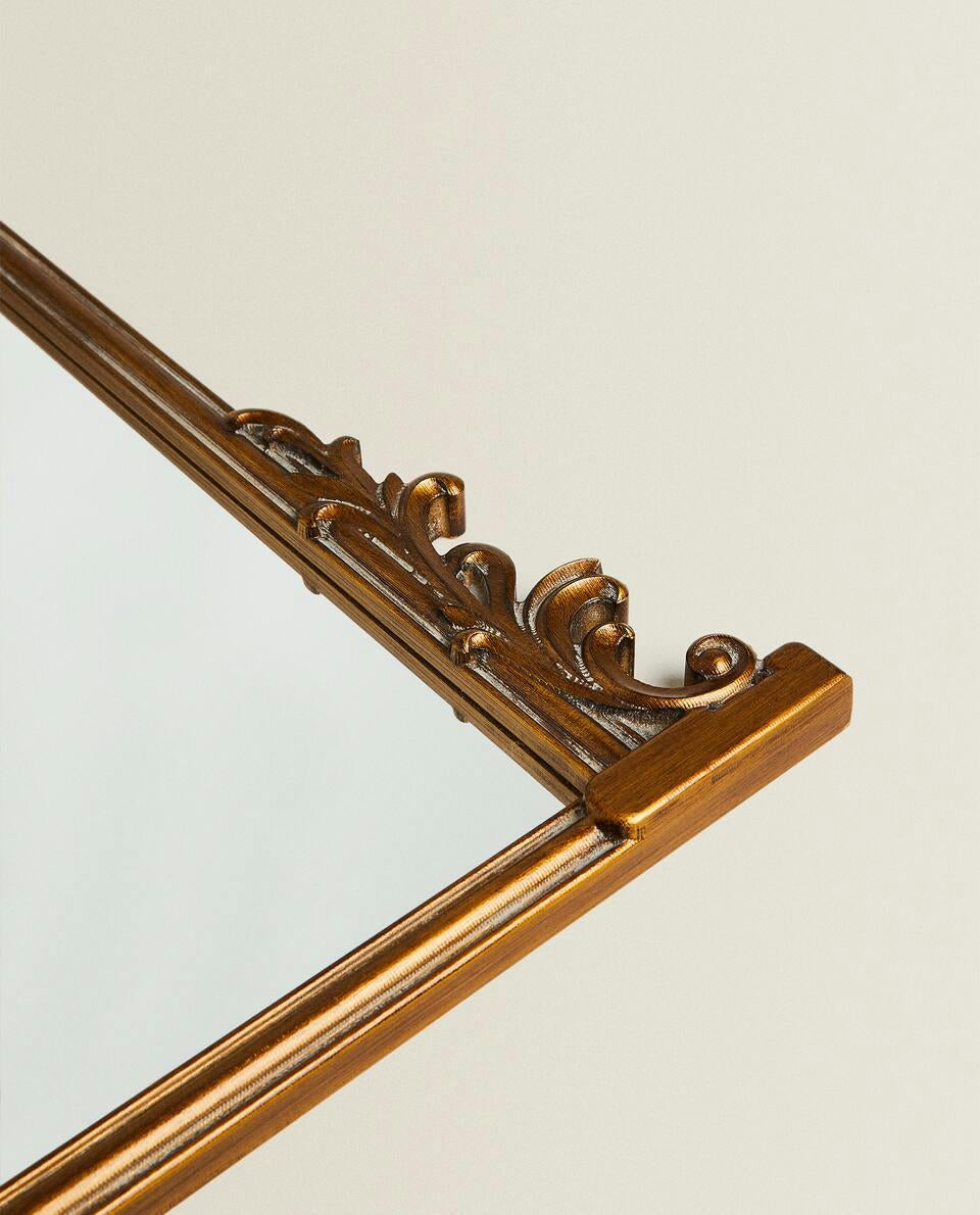GOLD WOODEN MIRROR