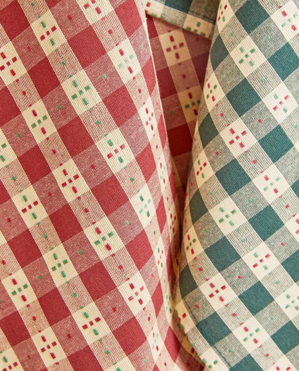 PACK OF CHECK CHRISTMAS TEA TOWELS (PACK OF 2)