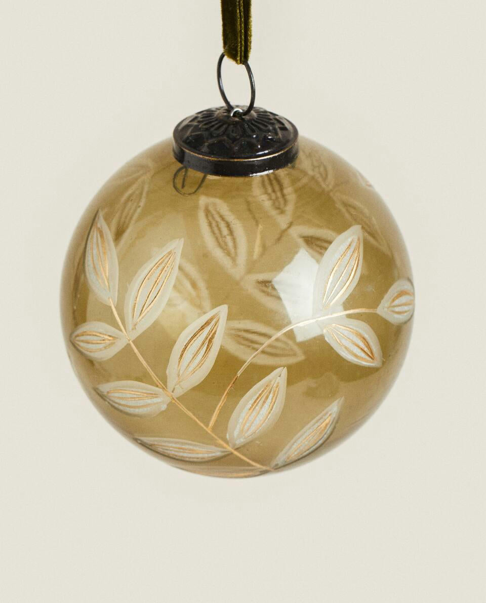 CHRISTMAS GLASS BAUBLE WITH LEAVES DECORATION