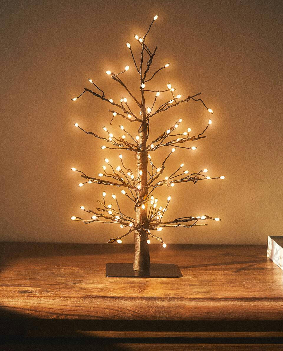 LED CHRISTMAS TREE (33 CM)