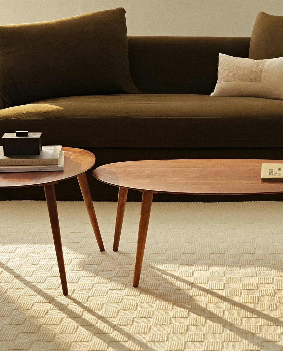 BEVELLED WOODEN TABLE