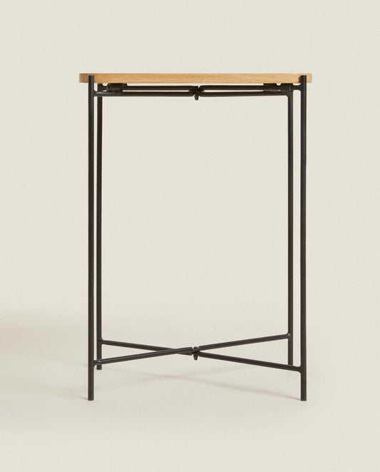 OAK SIDE TABLE