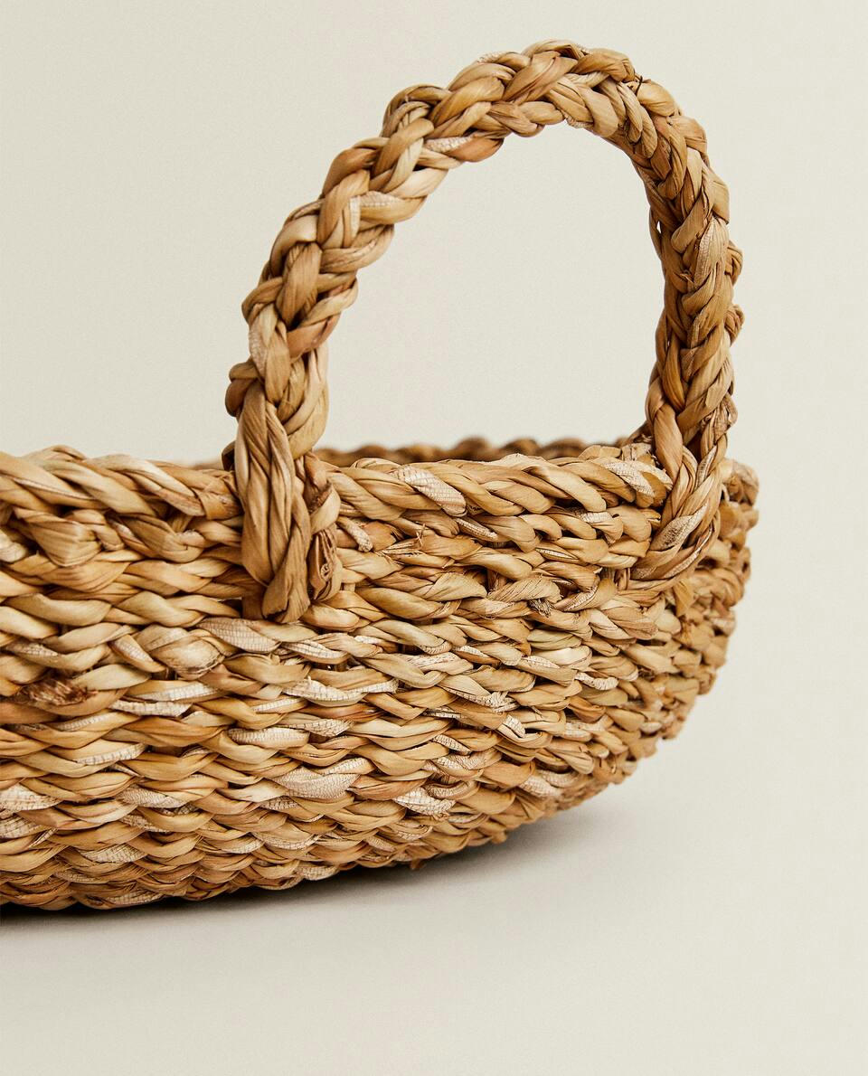 LARGE BASKET WITH HANDLES