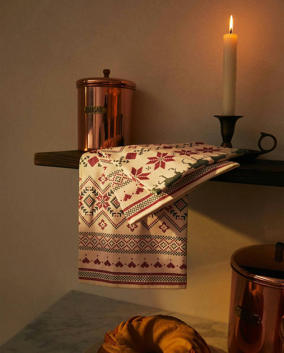 PACK OF COTTON CHRISTMAS CROSS-STITCH TEA TOWELS (PACK OF 2)