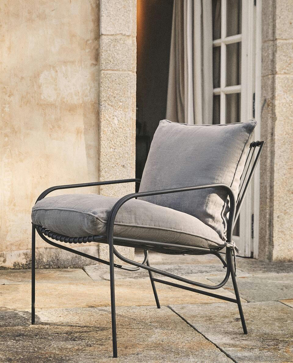 OUTDOOR METAL ARMCHAIR