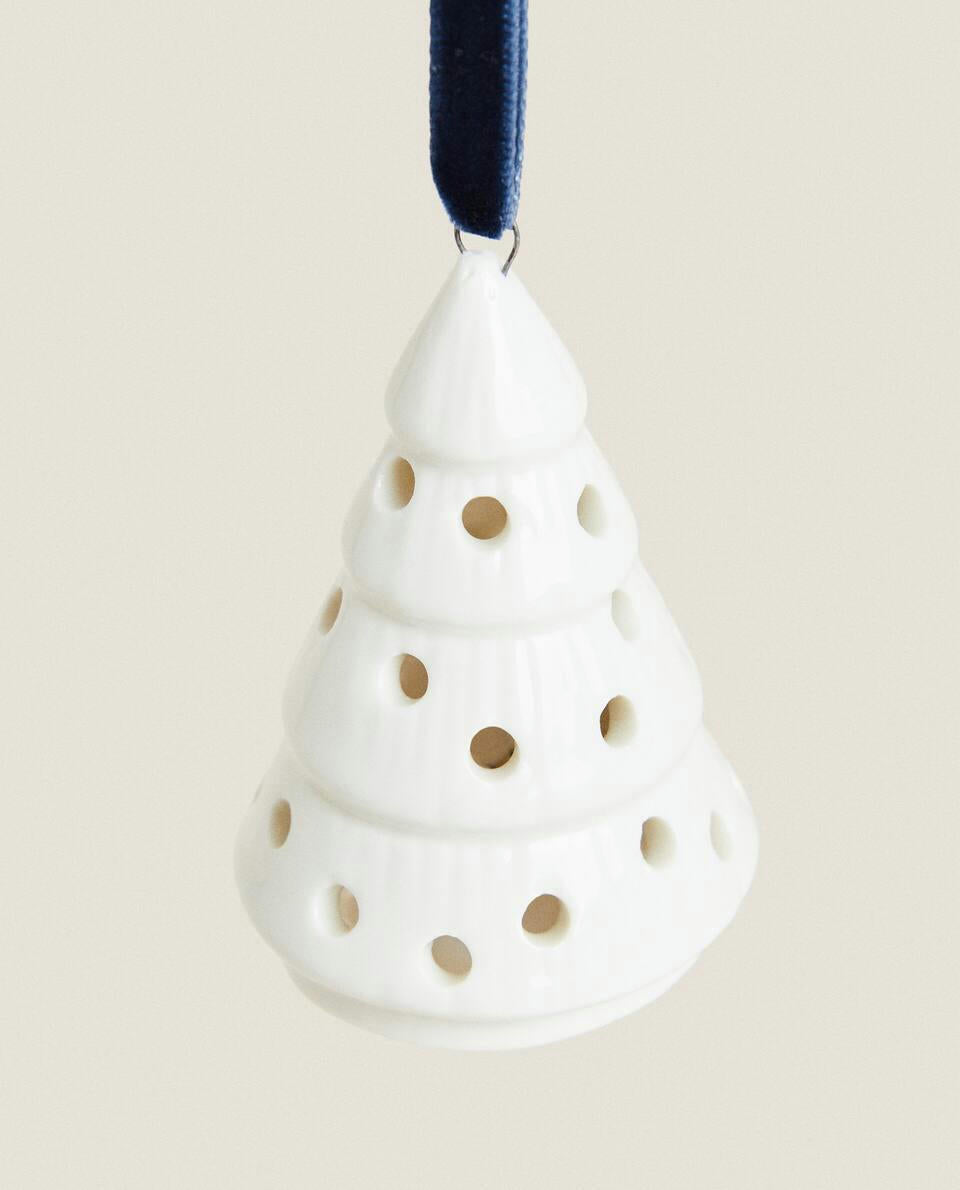 CHRISTMAS TREE PORCELAIN DECORATION