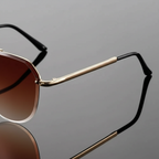 Lightweight Alloy Frame Arc Sunglasses