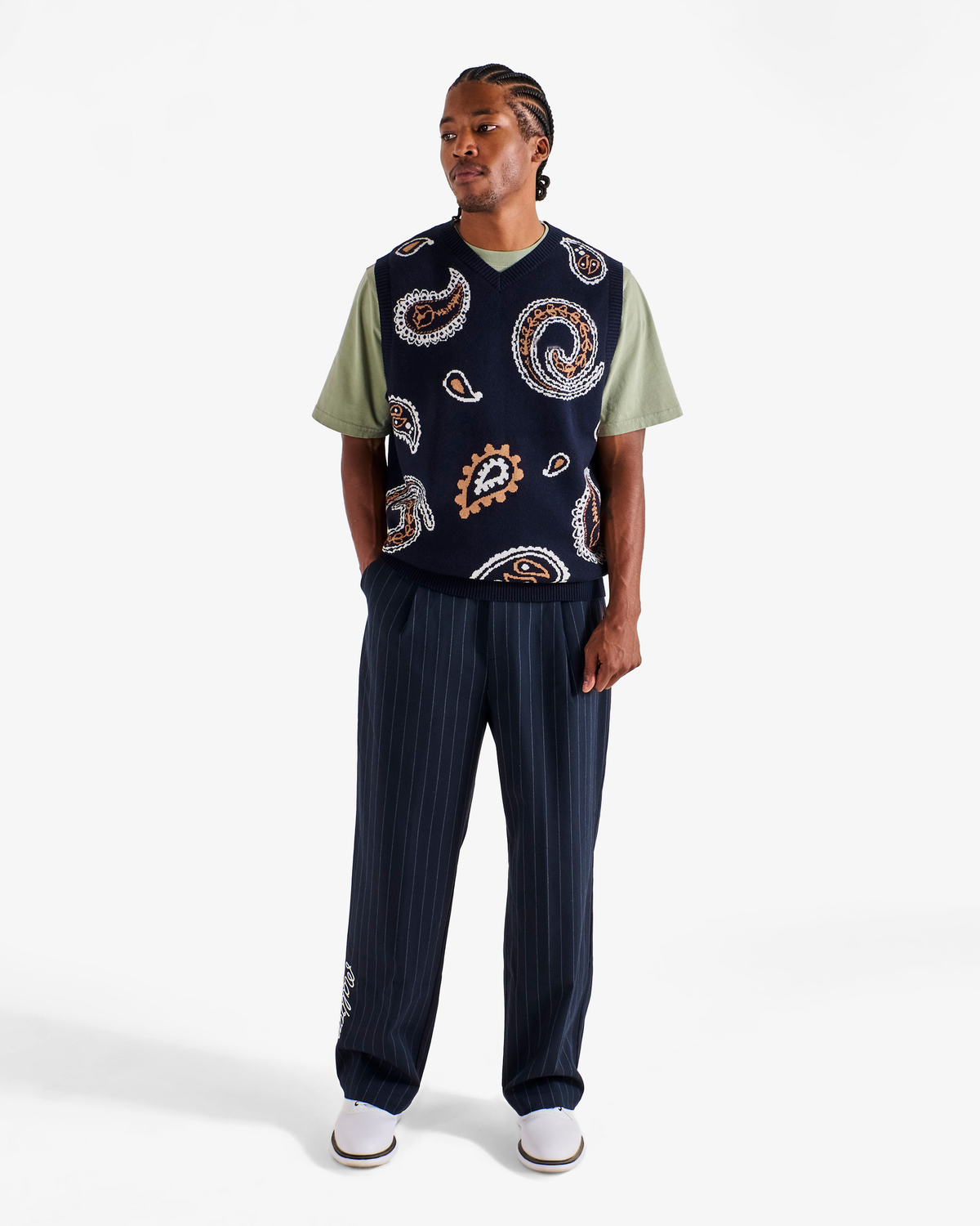 PAISLEY SWEATER VEST