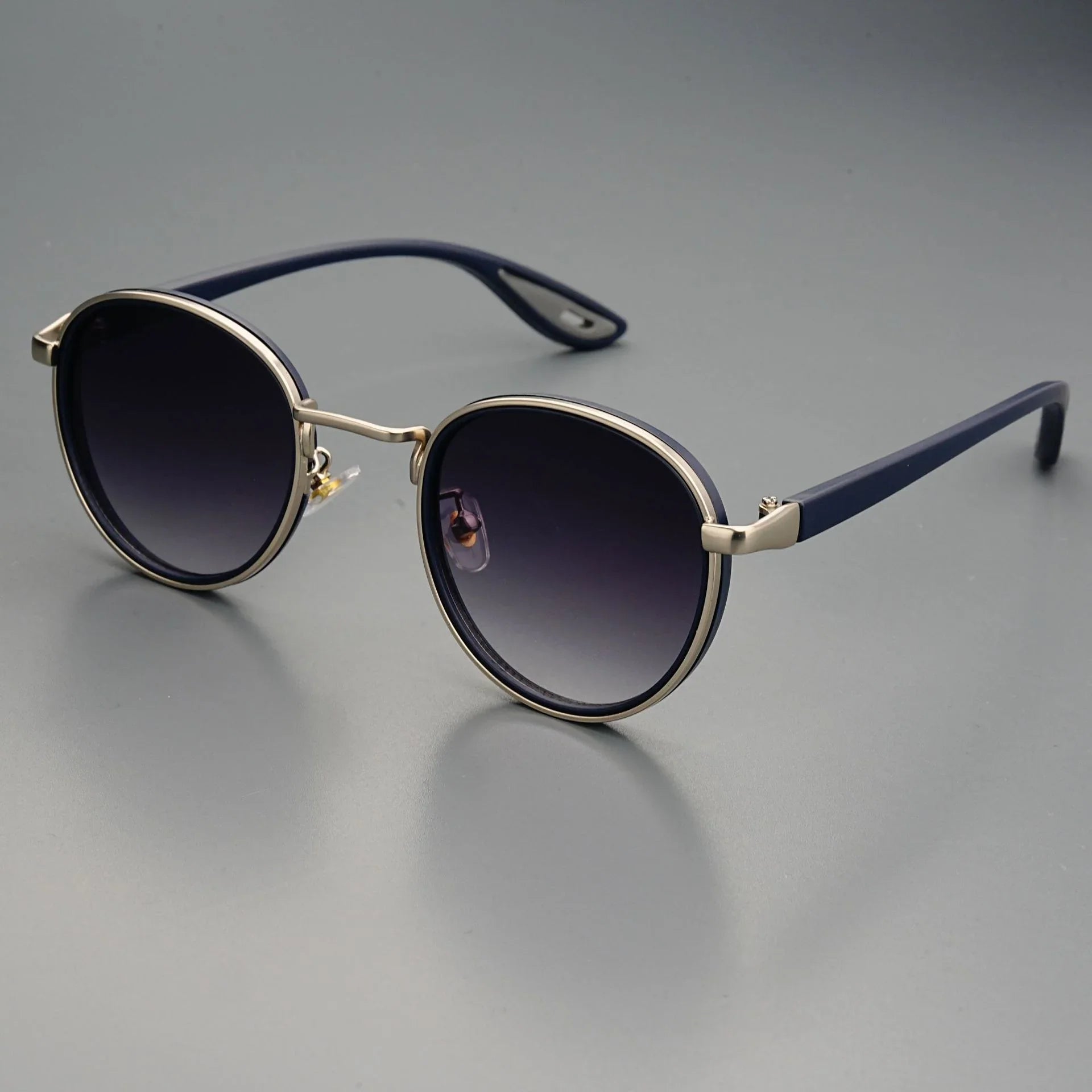Metal Rim Round-Lens Sunglasses