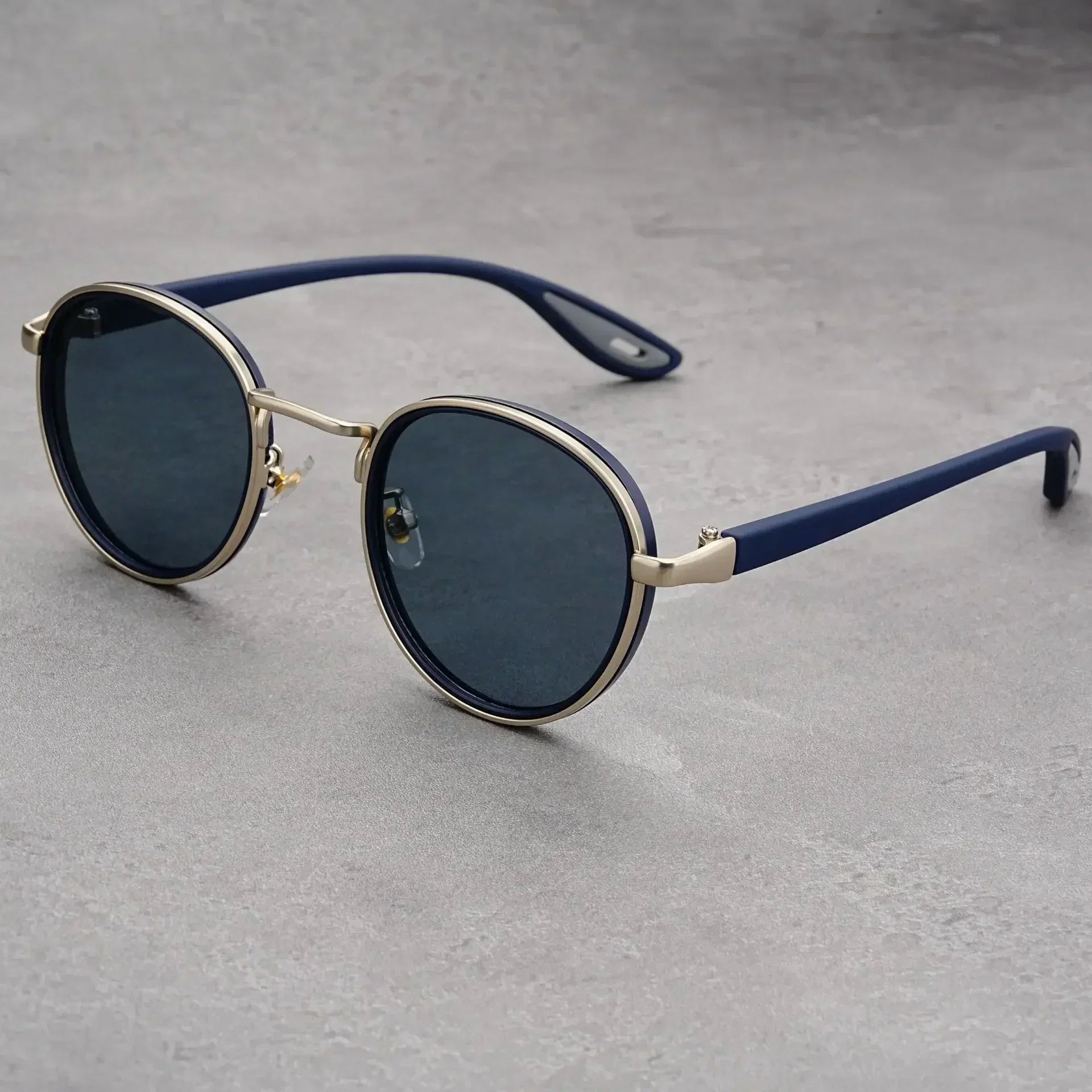Metal Rim Round-Lens Sunglasses