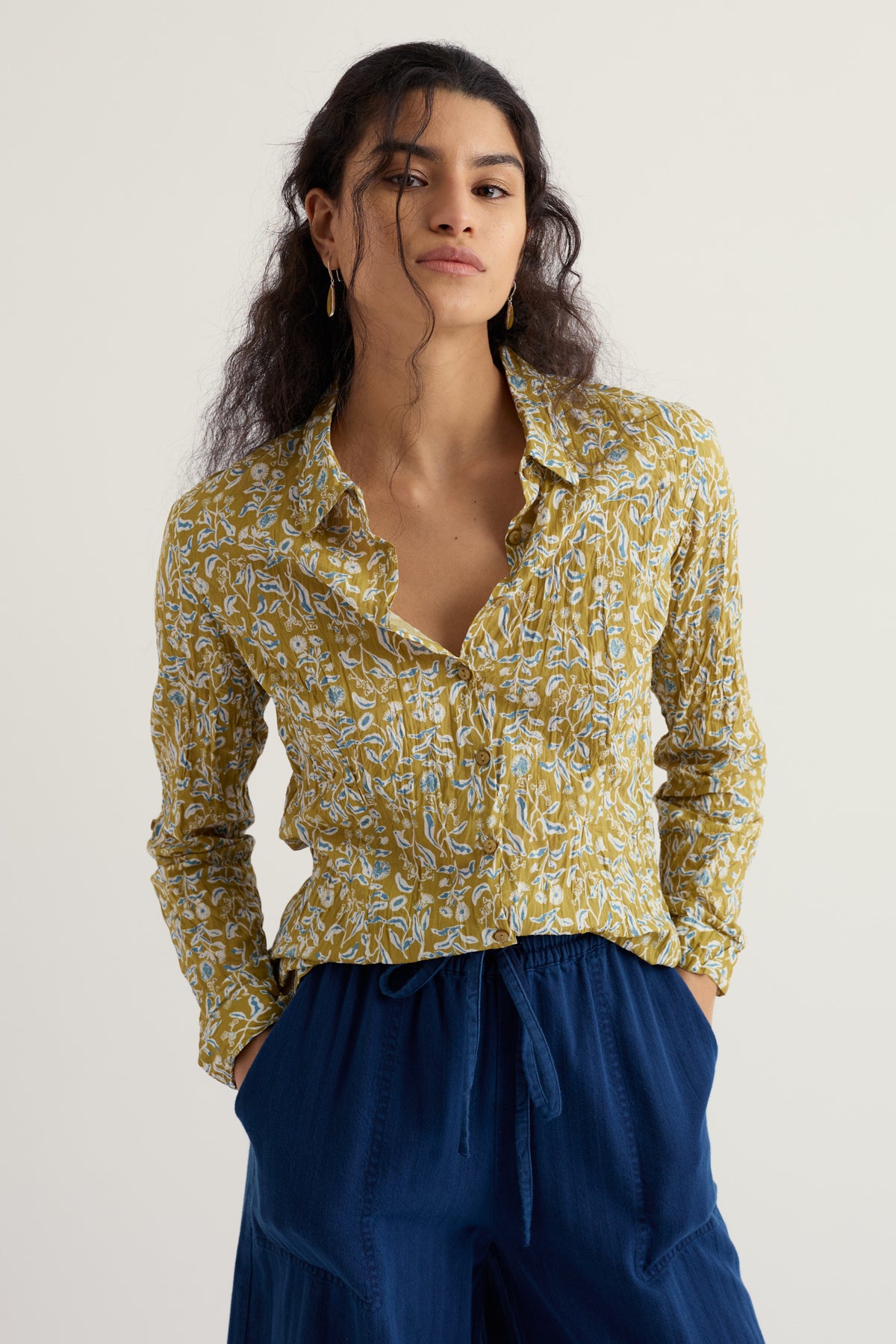 Larissa Shirt