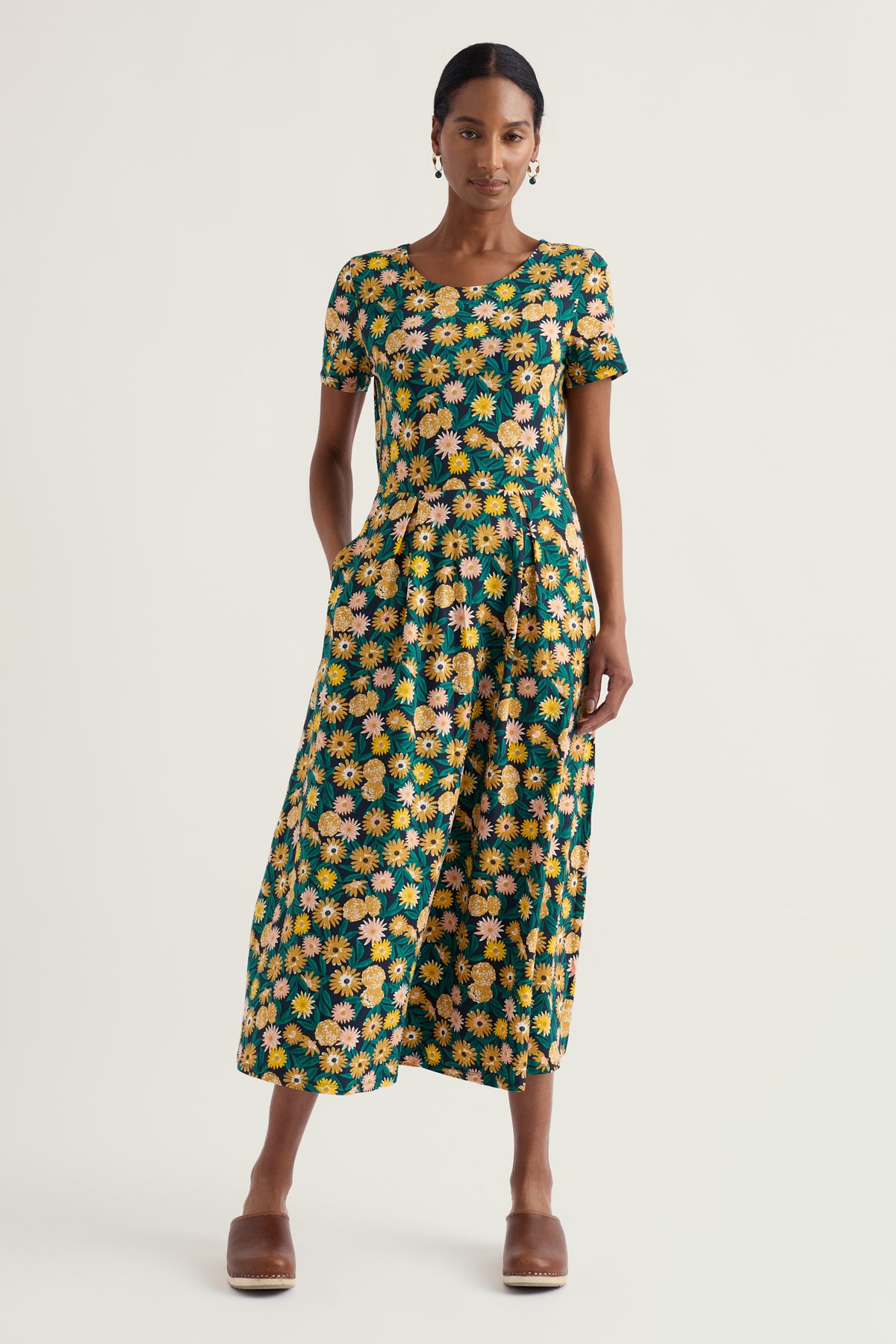 Veronica Short Sleeve Midi Dress in GOTS-Certified Organic Cotton