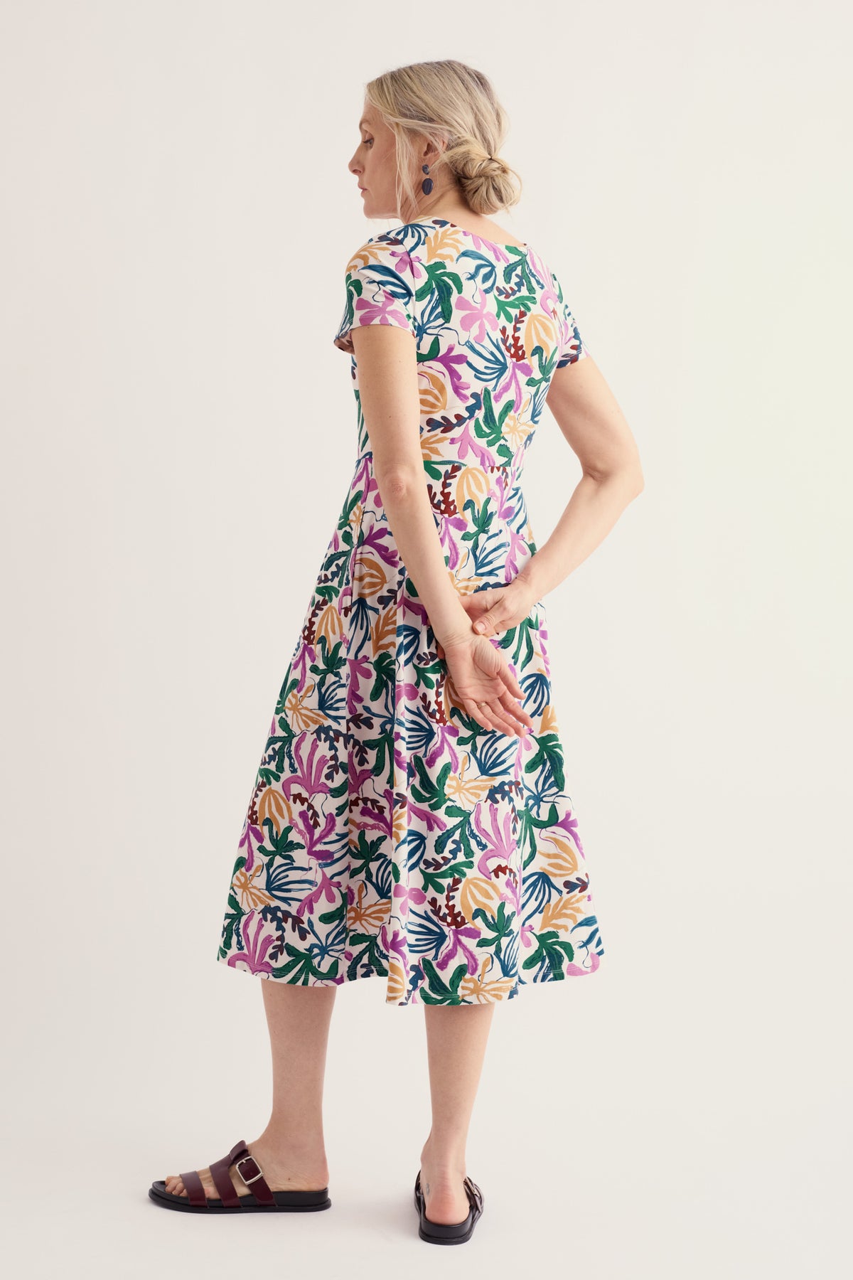 Veronica Short Sleeve Midi Dress in GOTS-Certified Organic Cotton